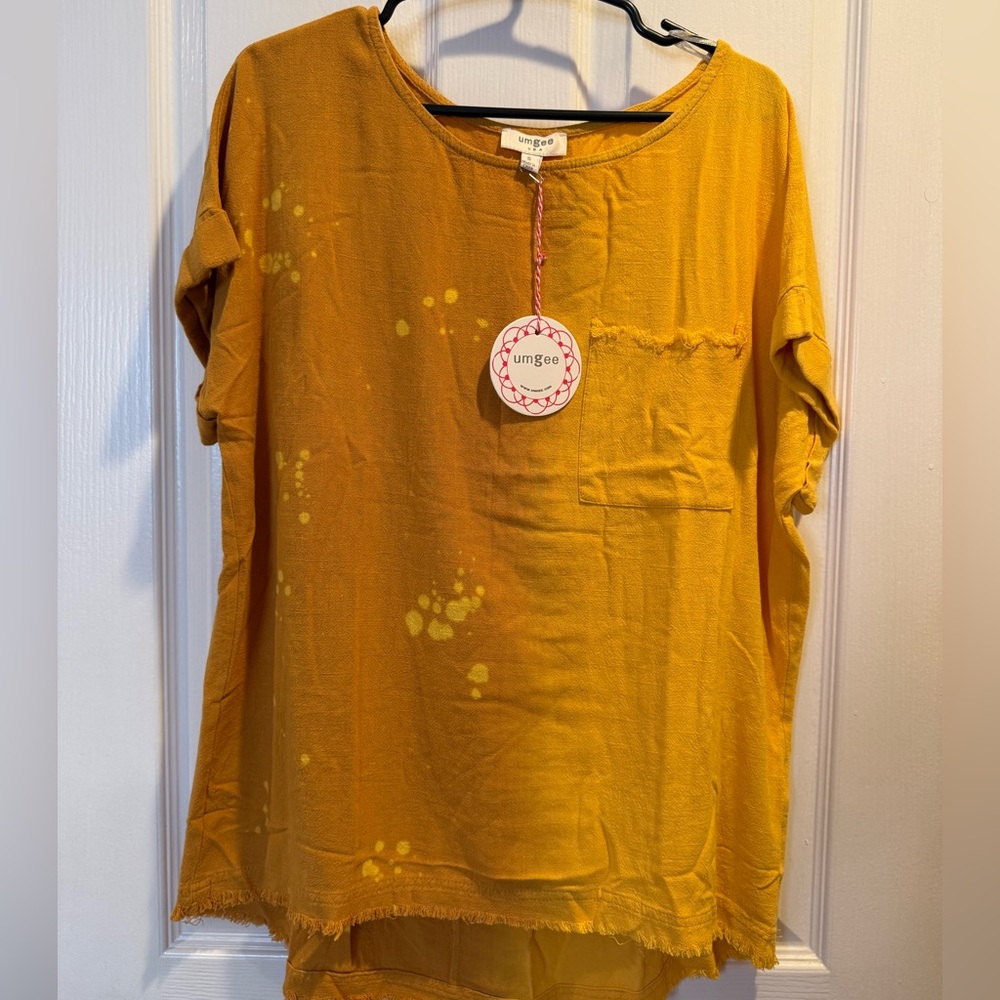 NWT Umgee Ombre Yellow/Orange Frayed Bottom T Shirt Women’s Size S